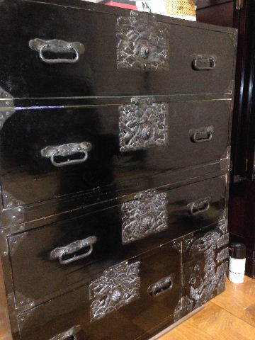 古い箪笥 1c4e7b40deffc5588a8571e73db169